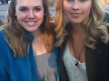 Claire Holt con fans en el set de TVD T4 4x18