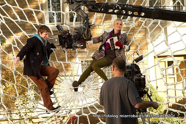 Claire Holt - behind the scenes en Blue Like Jazz