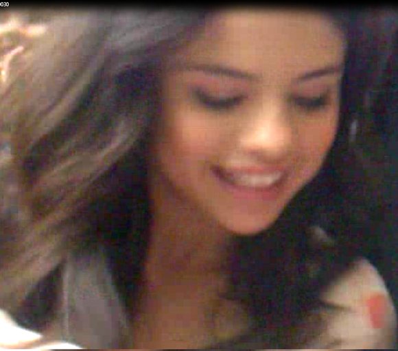 Selenaaaaaaaaaaaaaaaa (LLLLLLLLL)