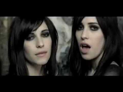 The Veronicas - Untouched [OFFICIAL VIDEO]