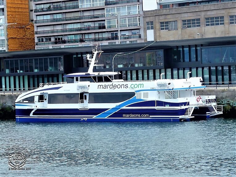 Nuevo Ferry de Vigo armadora Mar de Ons,