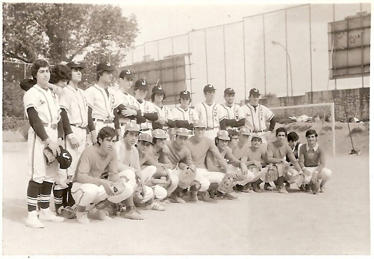 Jotatresa y Caballo Blanco juveniles 1976