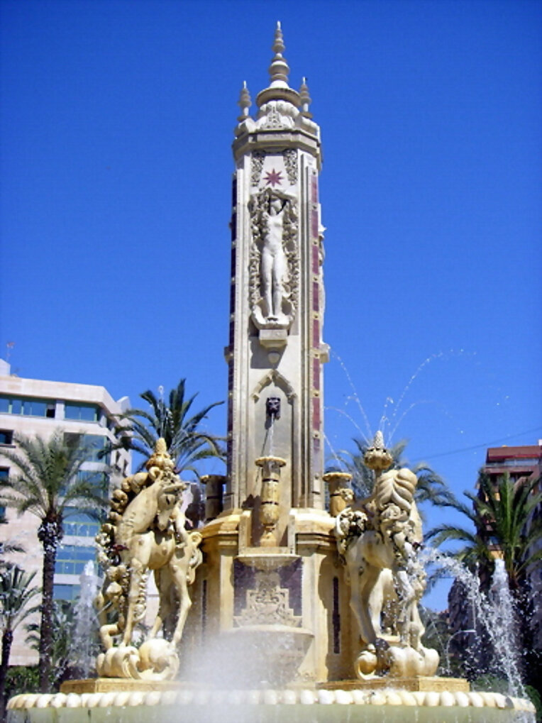Plaza de los luceros, Alicante