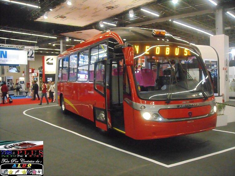 Neo Bus  (EXHIBICIÓN)