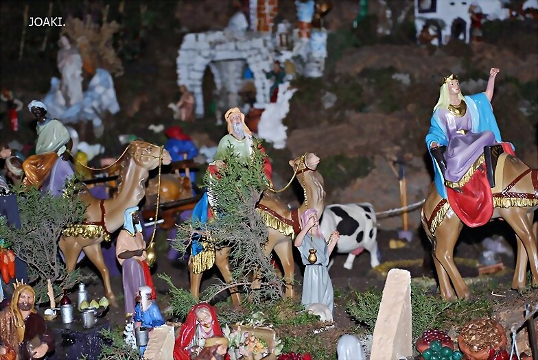 YA VIENEN LOS REYES POR LAS MONTAÑAS -3-