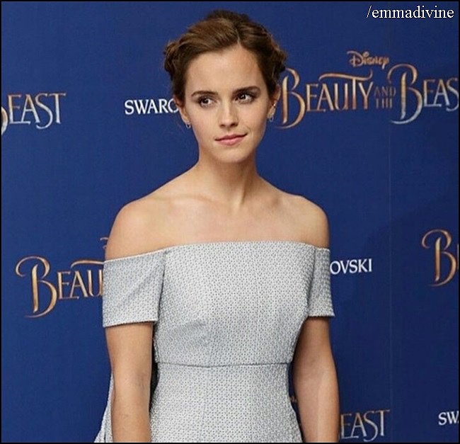 Emma Watson - Premiere Bella y  Bestia en Londres