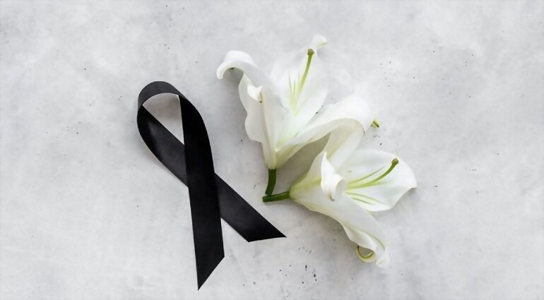 ADIOS AGOSTO Y CON EL: DESCANSA EN PAZ RAQUEL...