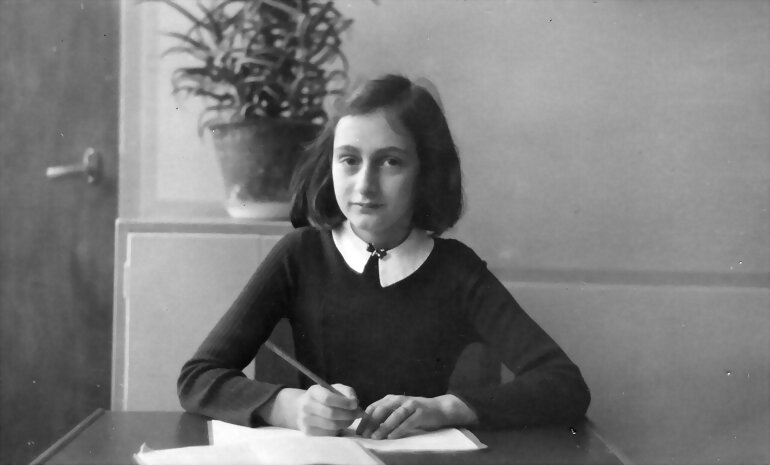 TAL DIA COMO HOY...  ANA FRANK 3º PARTE